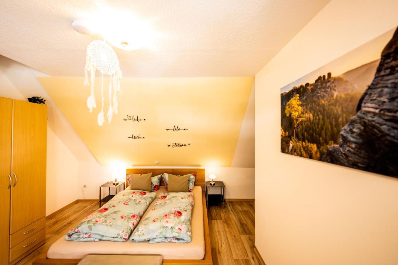 Waldblickwohnung Mit Schoener Terrasse Und Kamin زبنيتس المظهر الخارجي الصورة